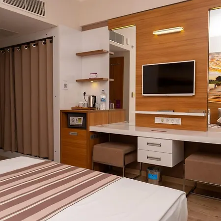 호텔 Village Tuerkiye 4*