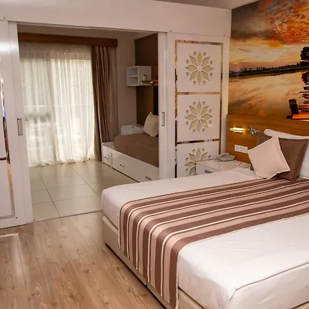 Village Tuerkiye 4*