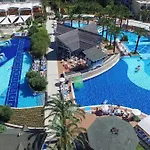 酒店 Village Tuerkiye 4*