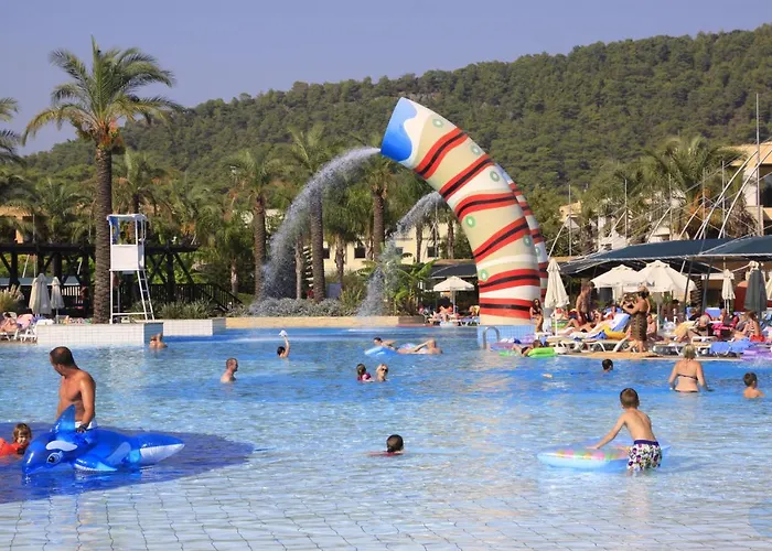 Village Tuerkiye 4*
