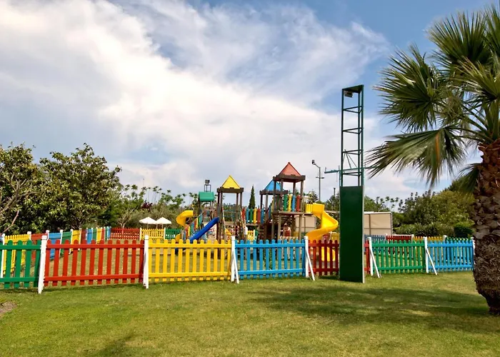 Village Tuerkiye מלון דלמן